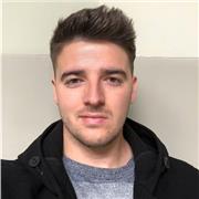 Profesor de Inglés. 10+ años de experiencia. Todos los niveles (A1-C2). Especialidad en exámenes oficiales de Cambridge